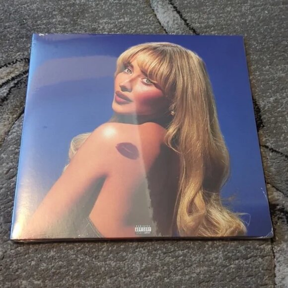 Sabrina Carpenter Short And Sweet Vinyl with Signed insert Brand New - Picture 7 of 14